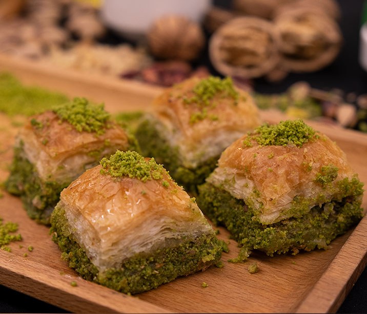 Pistachio Dry Baklava - Crispy Turkish Pastry with Premium Pistachios