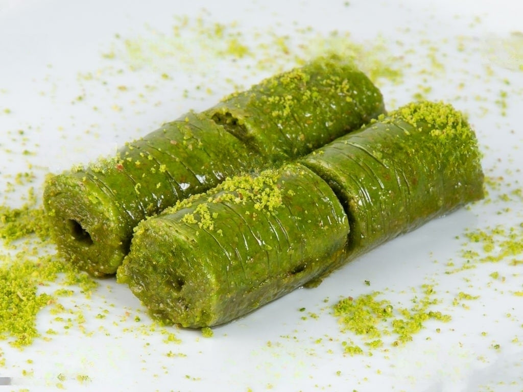 Pistachio Wrap Baklava - Premium Middle Eastern Pastry